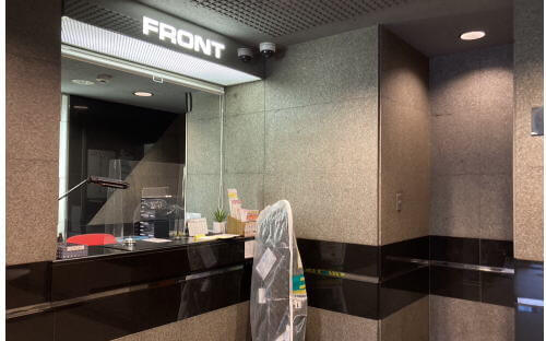 アルファコンフォート大手前のフロント